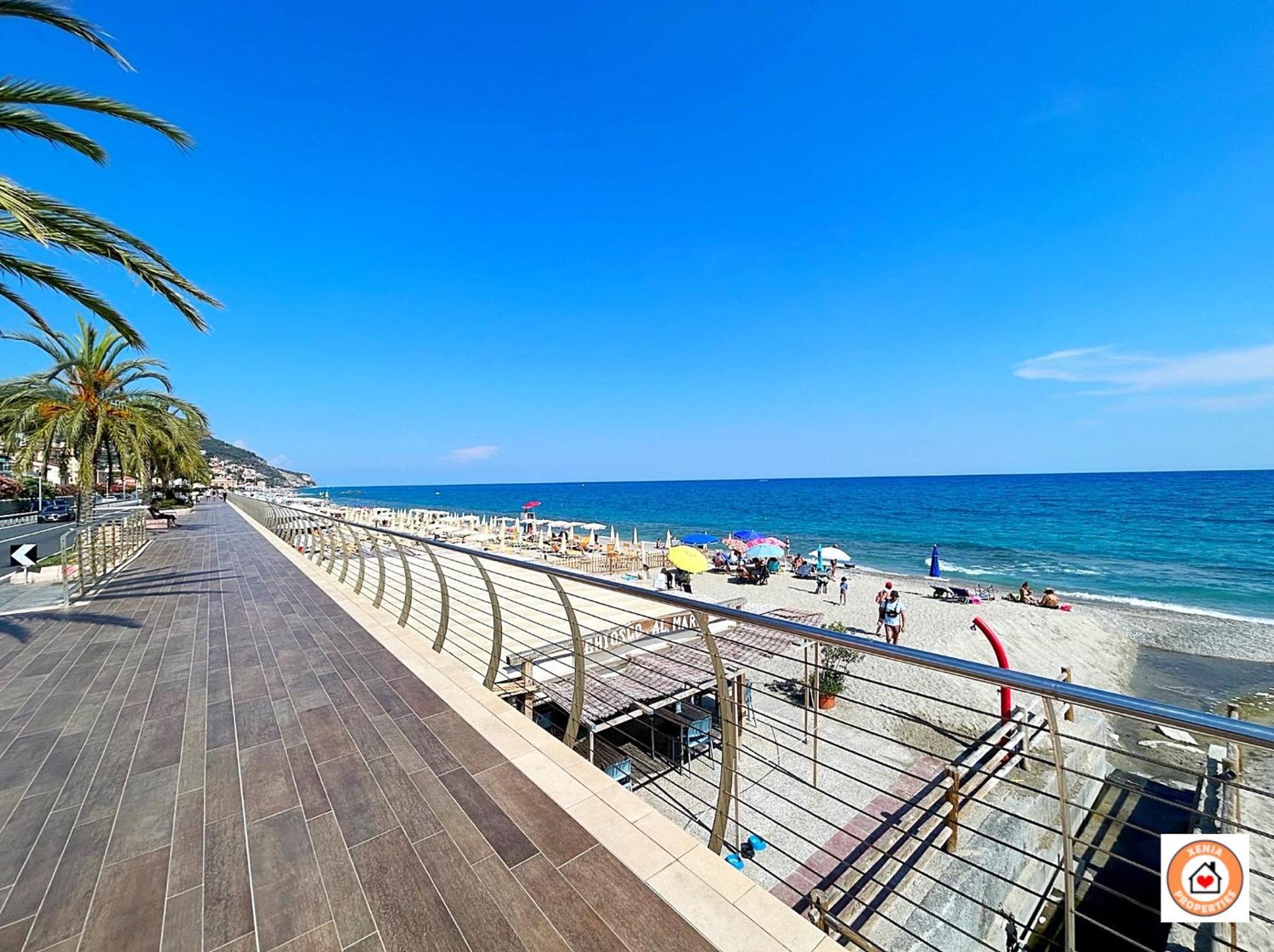 Gioiello Marino - Mare, 2 Minuti A Piedi Apartamento Pietra Ligure Exterior foto